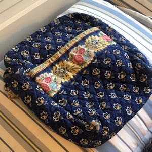 Pretty Vera Bradley cross-body handbag